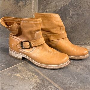 Frye Light Brown Leather Ankle Booties